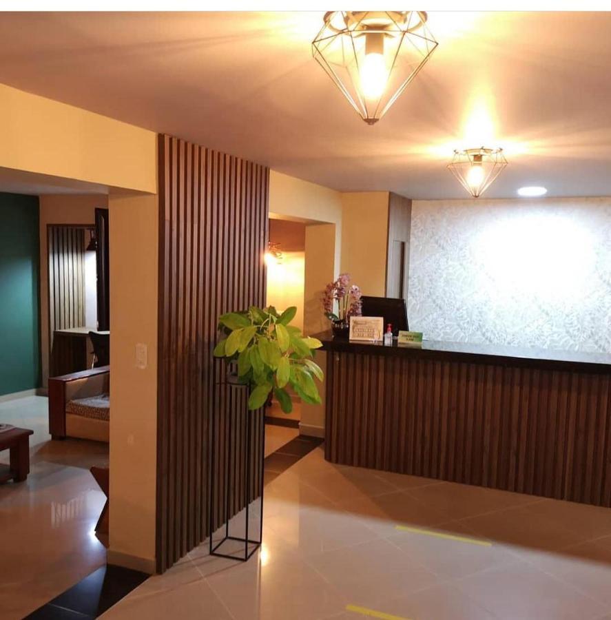 Hotel Prado 34 West 부카라망가 외부 사진