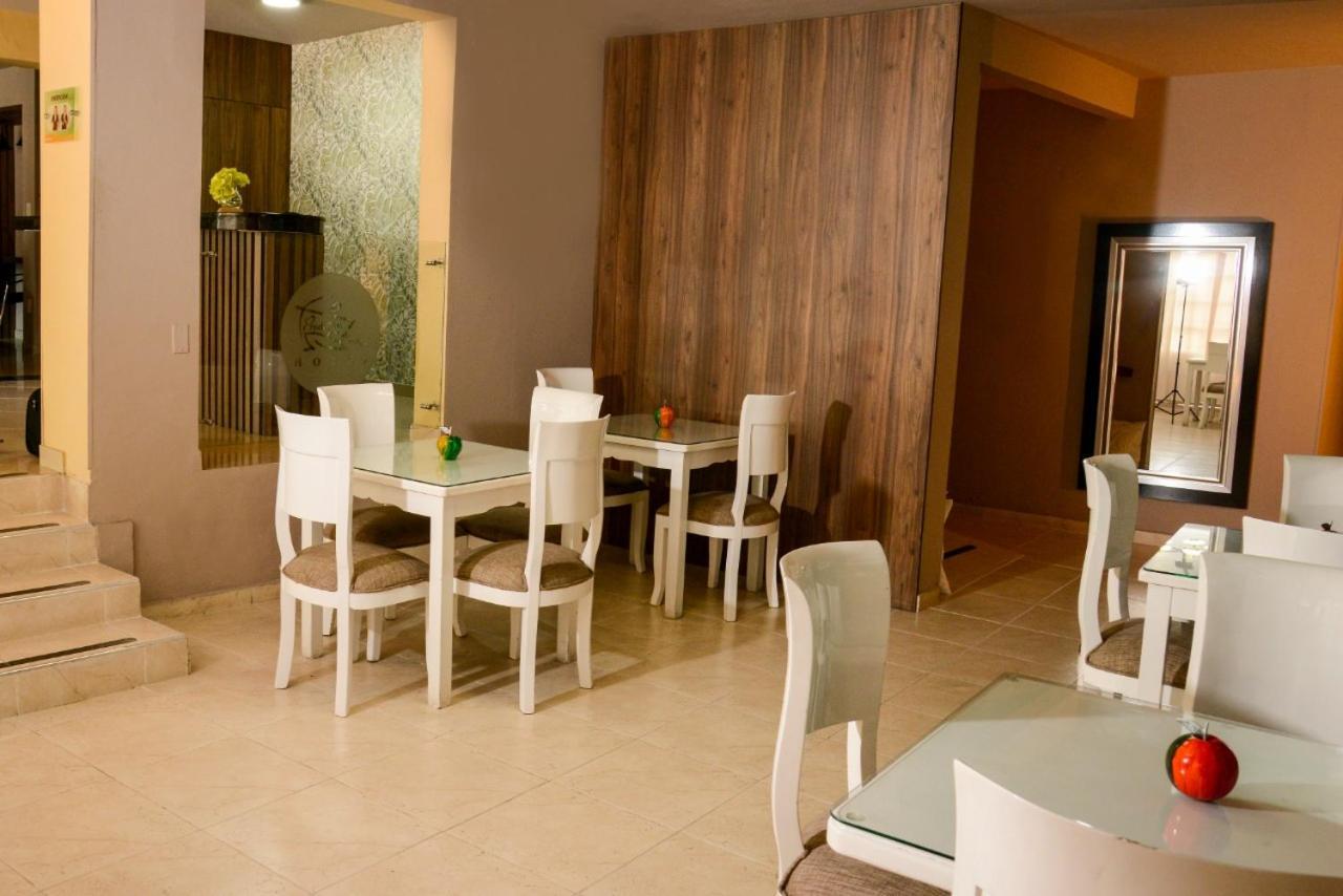 Hotel Prado 34 West 부카라망가 외부 사진