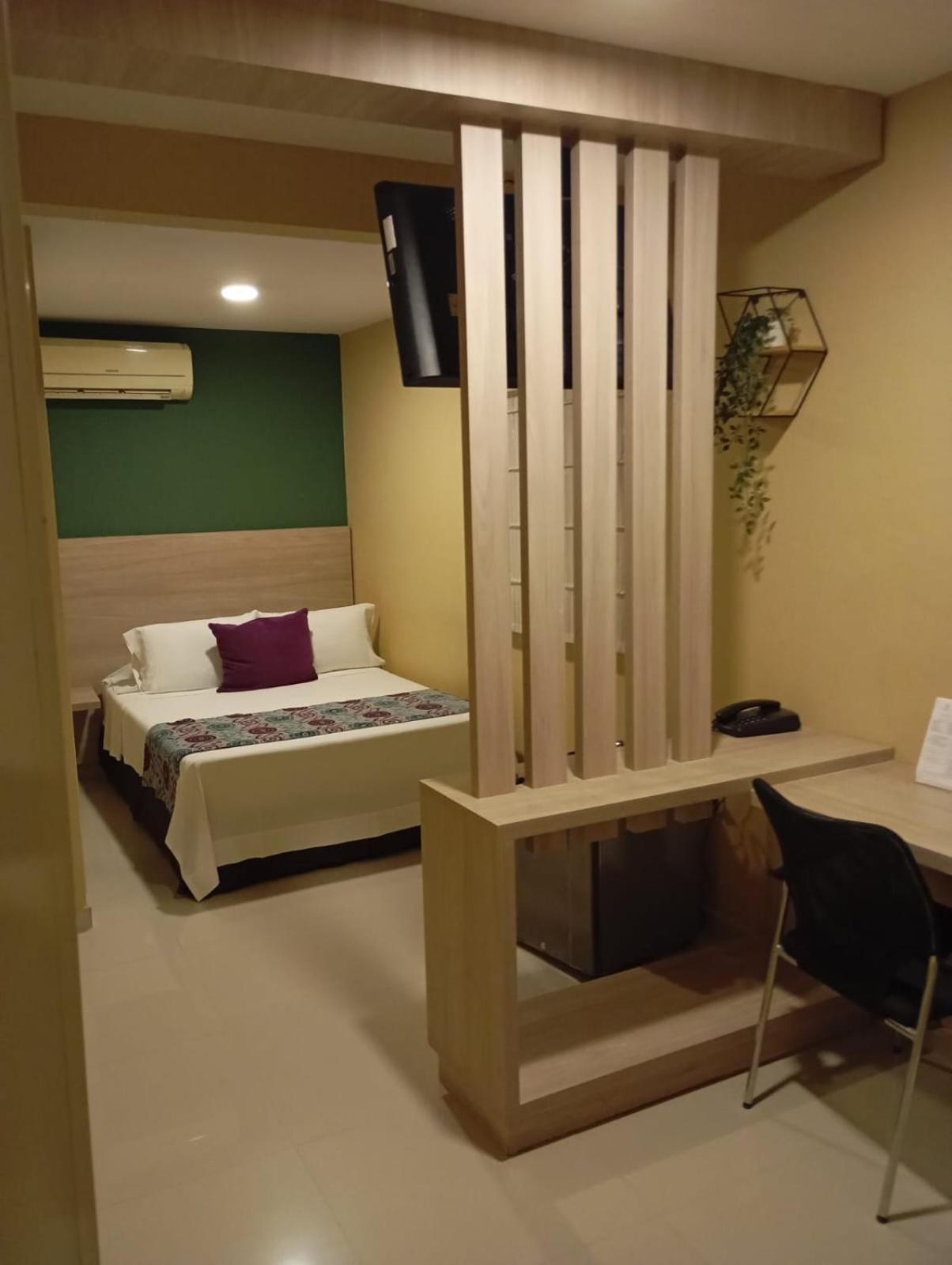 Hotel Prado 34 West 부카라망가 외부 사진