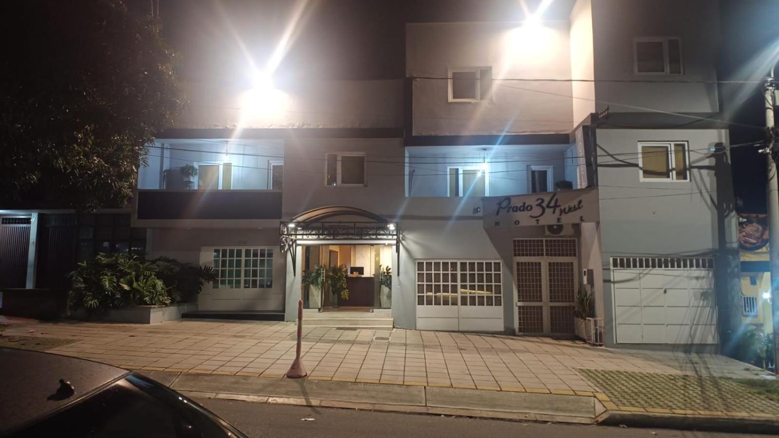 Hotel Prado 34 West 부카라망가 외부 사진