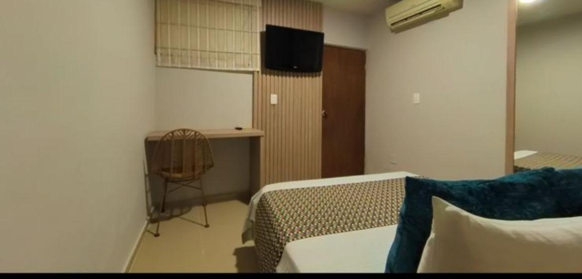 Hotel Prado 34 West 부카라망가 외부 사진