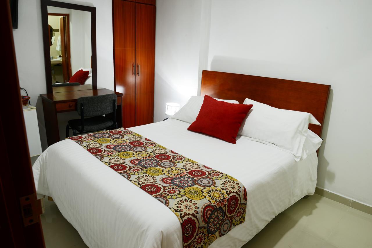 Hotel Prado 34 West 부카라망가 외부 사진